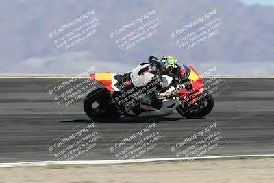 media/May-10-2025-Race Pace (Sat) [[db32fef2da]]/Vested/3-Bowl Set 1 (9am)/